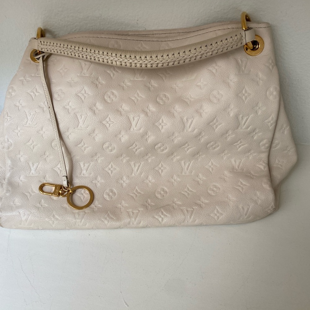 Handbag - Picture 4 of 4
